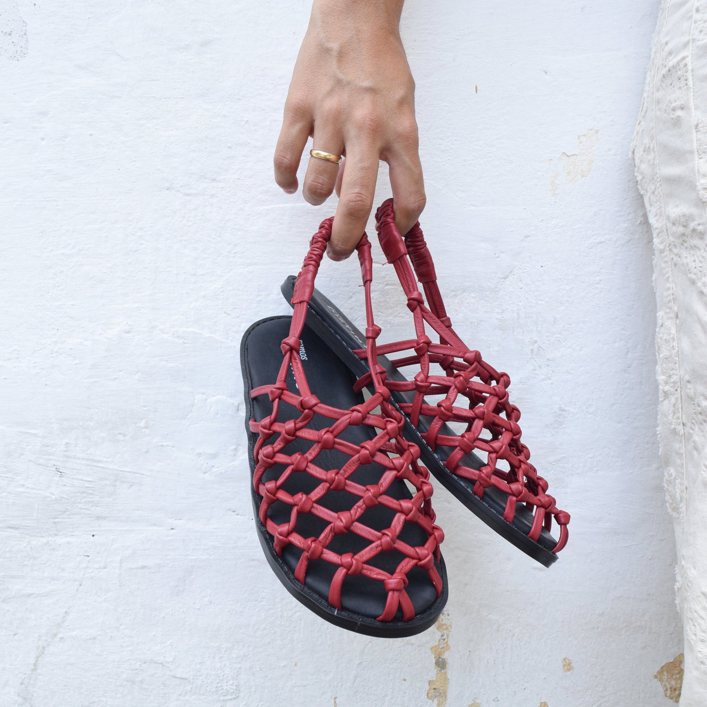 Canastas Tejidas Cereza